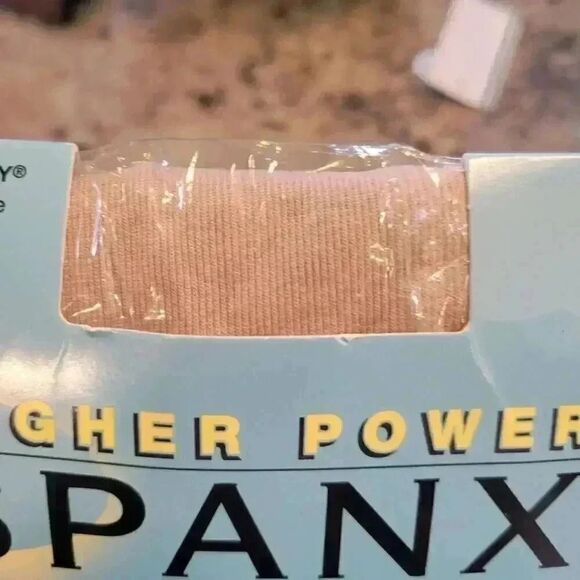 Spanx Women's Bare High Waisted Higher Power Panty NEW - Picture 13 of 13